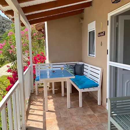 Vaia Hébergement de vacances Mochlos
